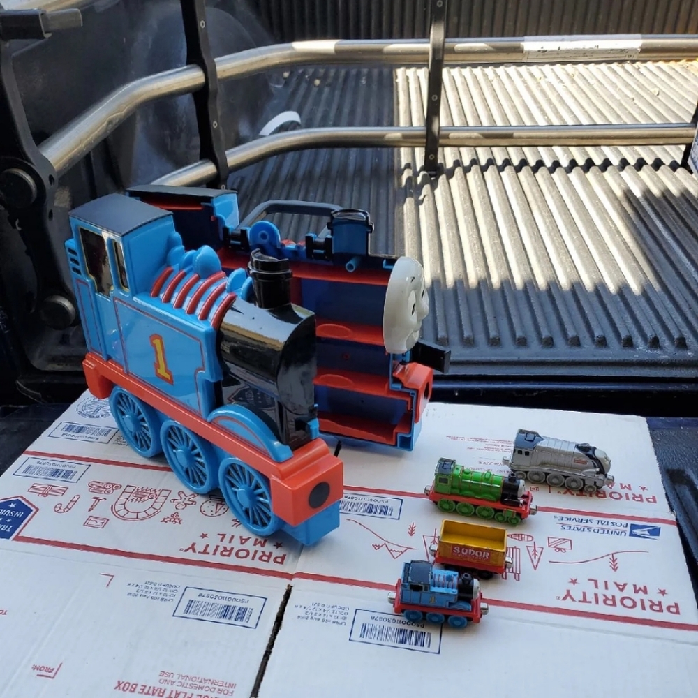 Thomas & Friends